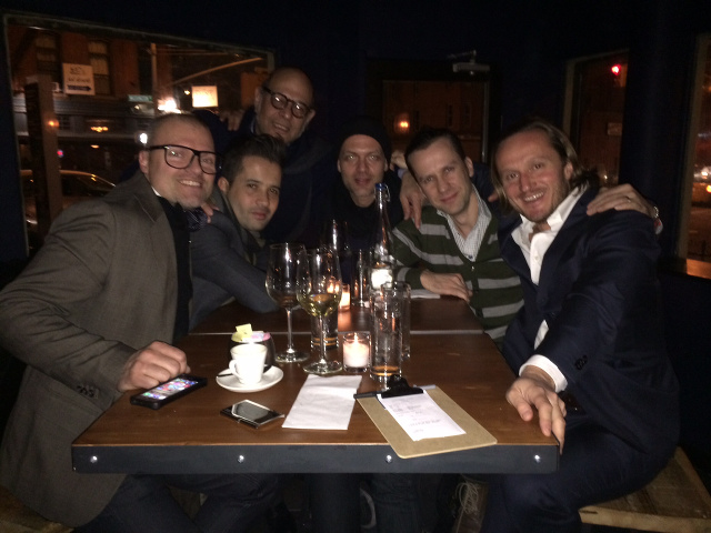 friends group photo
